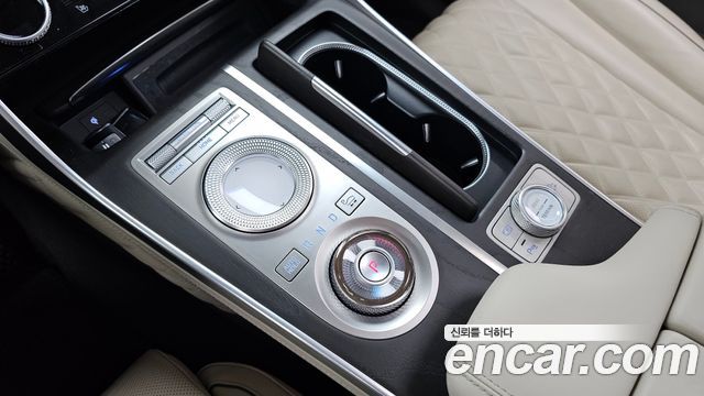 Genesis GV80 2020 — photo 12