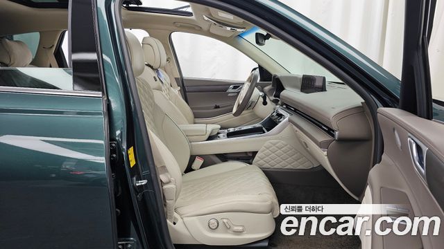Genesis GV80 2020 — photo 17