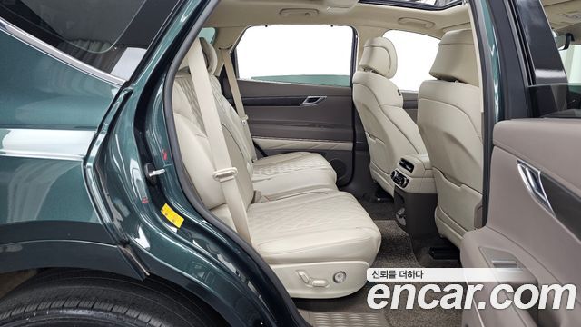 Genesis GV80 2020 — photo 18