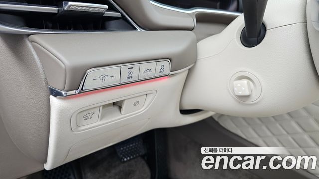 Genesis GV80 2020 — photo 27