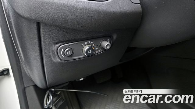Chevrolet Korea Equinox 2018 — photo 27