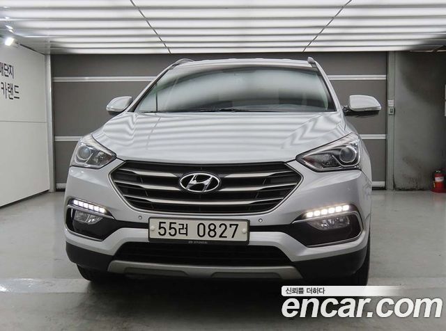 Hyundai Santafe 2016 — photo 2
