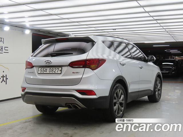 Hyundai Santafe 2016 — photo 4