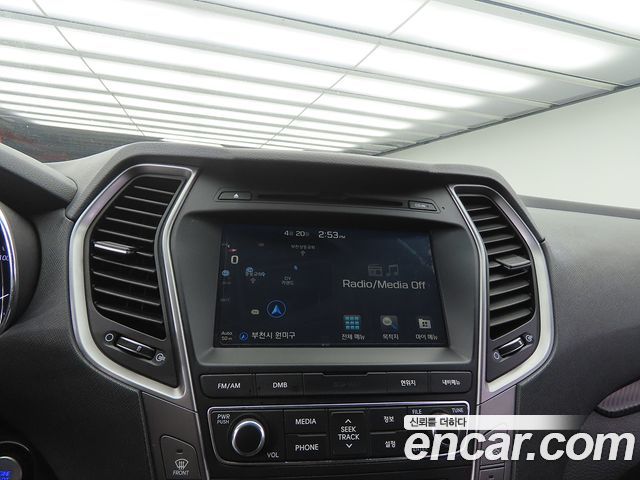 Hyundai Santafe 2016 — photo 13