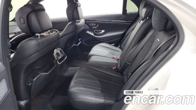 Mercedes-Benz S-Class 2015 — photo 11