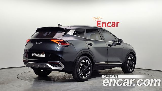 Kia Sportage 2022 — photo 2