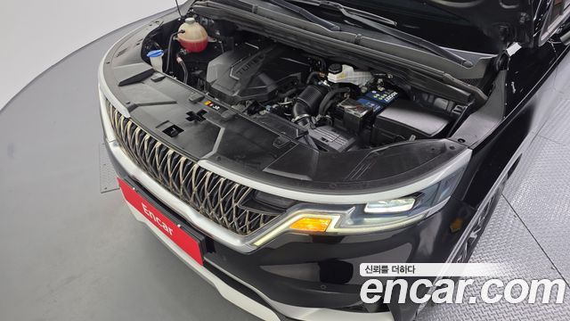 Kia Canival 2021 — photo 6