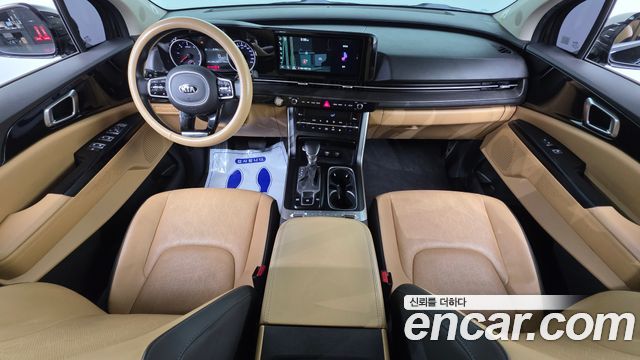 Kia Canival 2021 — photo 7