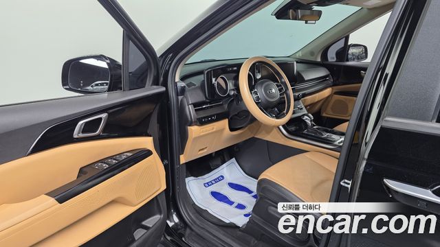 Kia Canival 2021 — photo 10