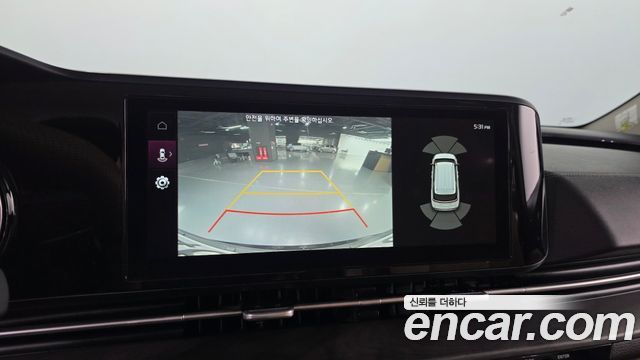 Kia Canival 2021 — photo 17