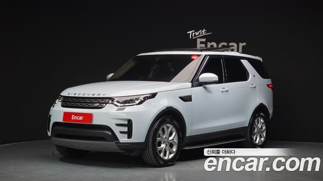 Land Rover Discovery 2019 — photo 1