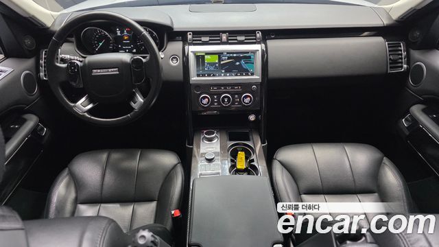 Land Rover Discovery 2019 — photo 7