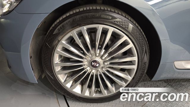Kia K9 2019 — photo 5