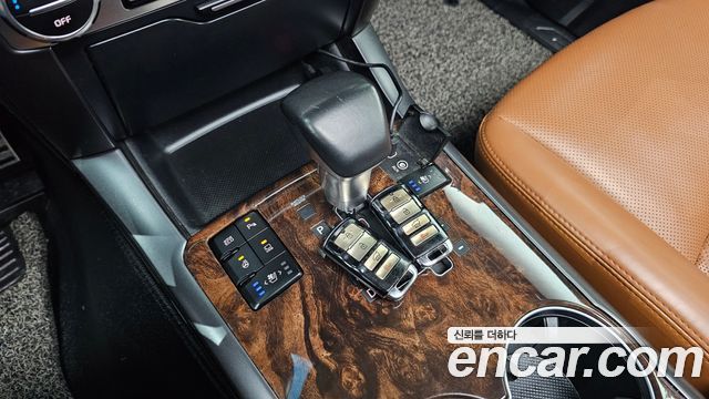 Kia Mohave 2018 — photo 9