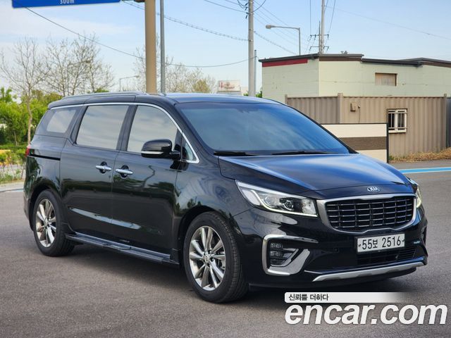 Kia Canival 2019 — photo 3