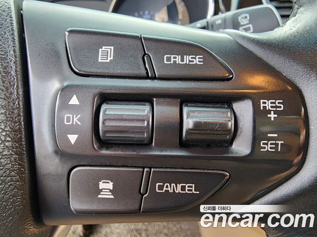 Kia Canival 2019 — photo 8