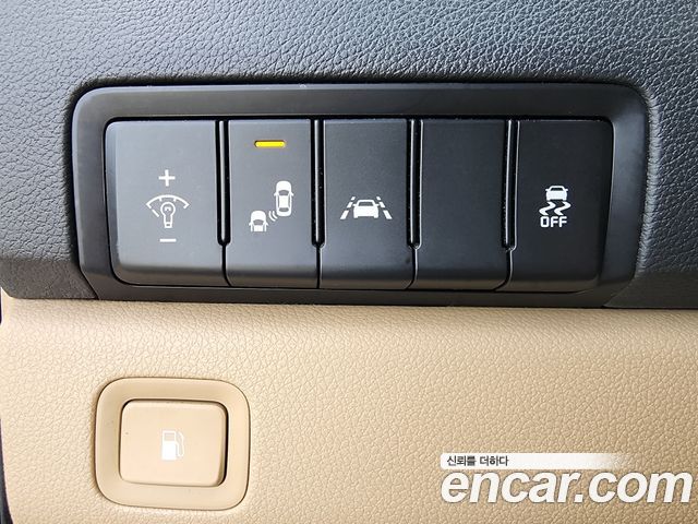 Kia Canival 2019 — photo 13