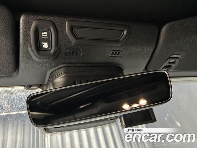 Jeep Wrangler 2021 — photo 16