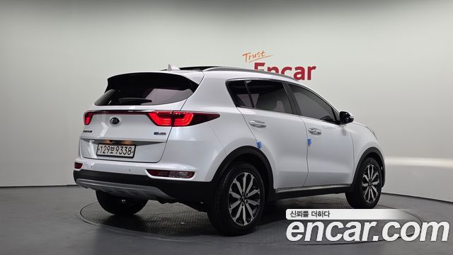 Kia Sportage 2016 — photo 2