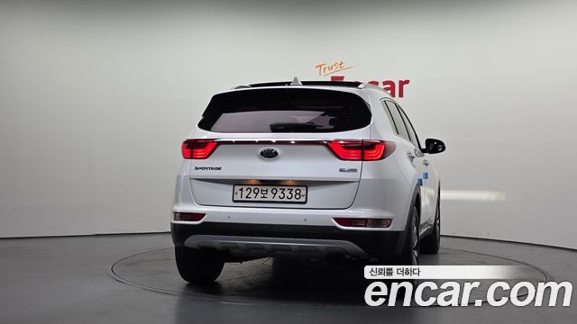 Kia Sportage 2016 — photo 4