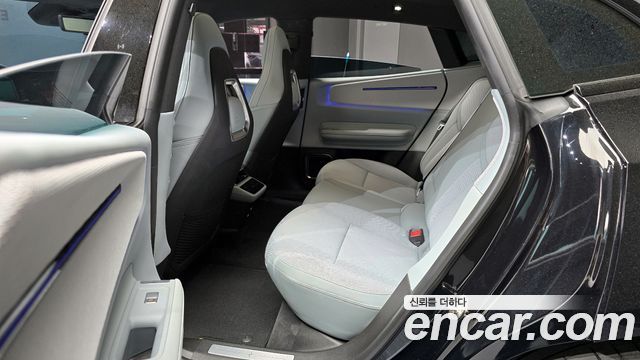 Polestar Polestar 4 2026 — photo 12