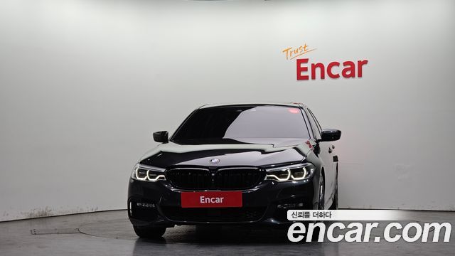 BMW 5-Series 2018 — photo 3