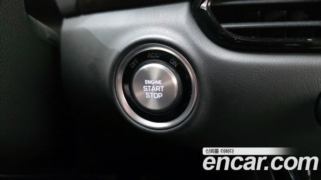 Genesis EQ900 2018 — photo 17
