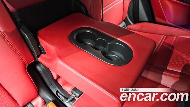 Porsche Cayenne 2021 — photo 24