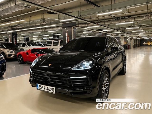 Porsche Cayenne 2023 — photo 1