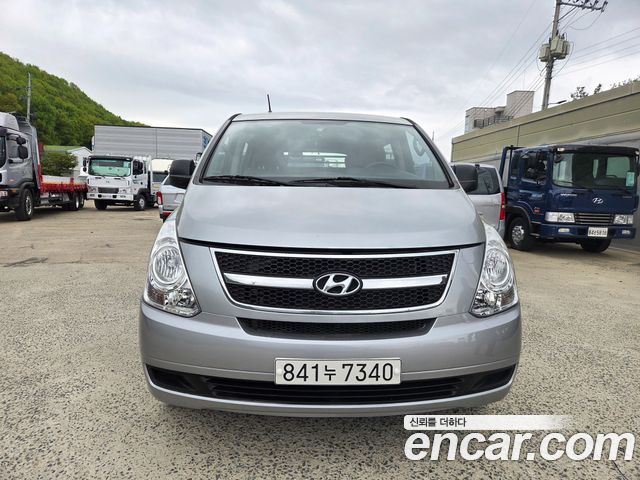 Hyundai Starex 2013 — photo 3