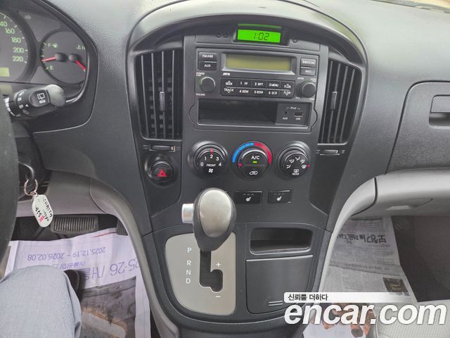 Hyundai Starex 2013 — photo 15