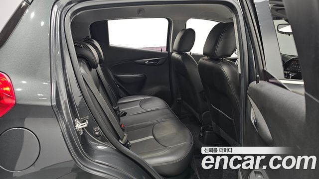Chevrolet Korea Spark 2021 — photo 18