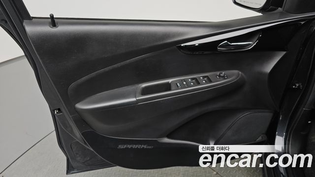 Chevrolet Korea Spark 2021 — photo 14