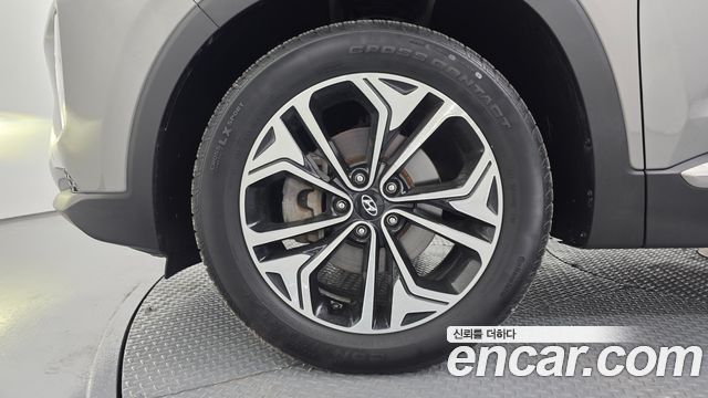 Hyundai Santafe 2019 — photo 5