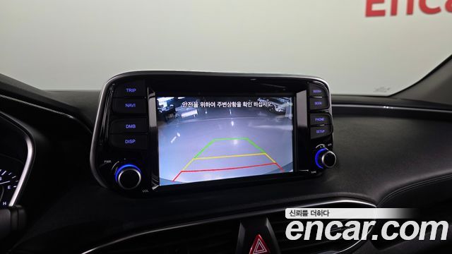 Hyundai Santafe 2019 — photo 17