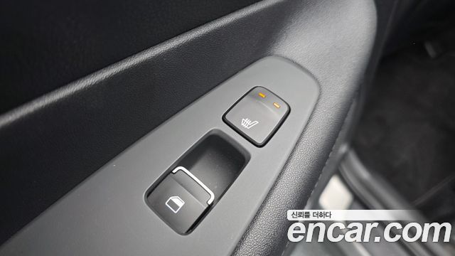Hyundai Santafe 2019 — photo 18