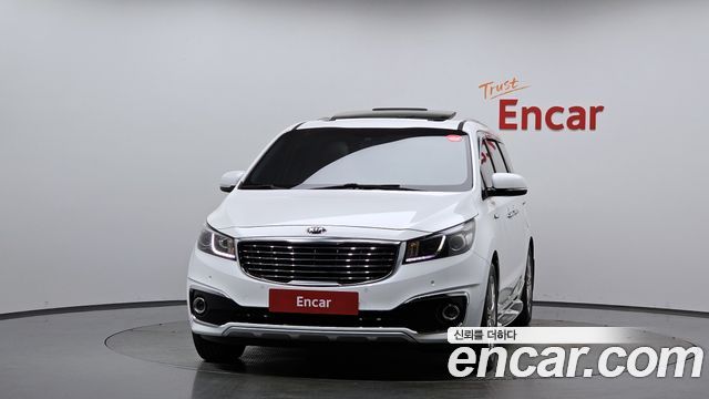 Kia Canival 2015 — photo 3