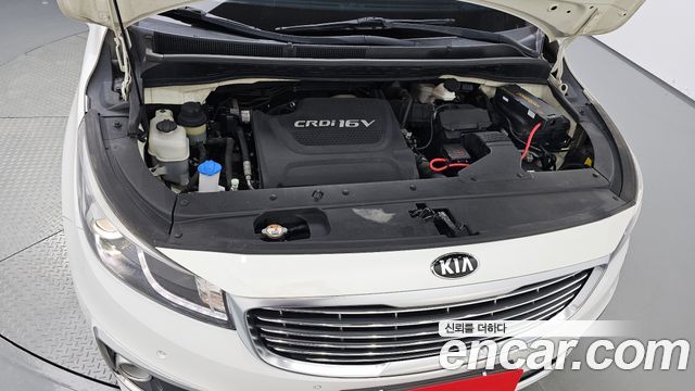 Kia Canival 2015 — photo 6