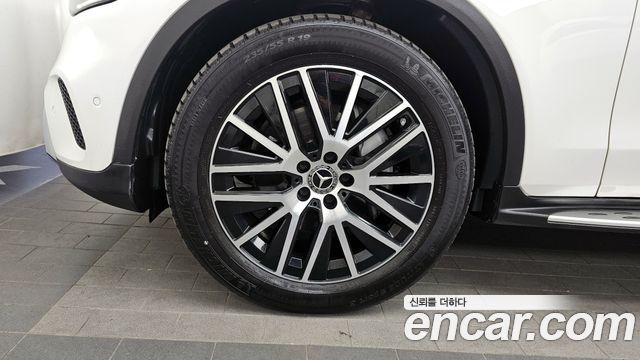 Mercedes-Benz GLC-Class 2020 — photo 5