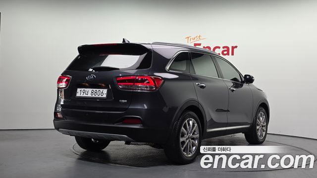 Kia Sorento 2015 — photo 2