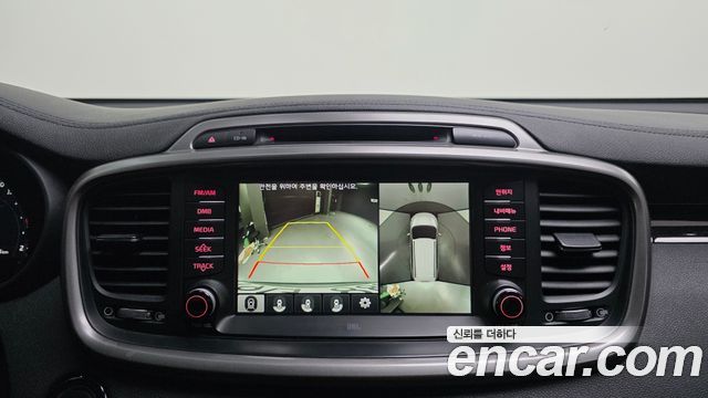 Kia Sorento 2015 — photo 16