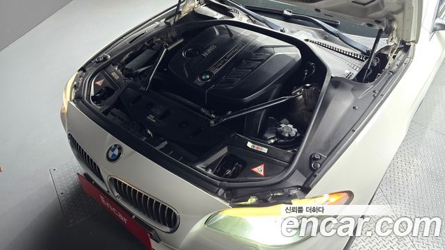 BMW 5-Series 2013 — photo 6