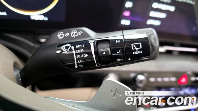 Kia Canival 2023 — photo 25