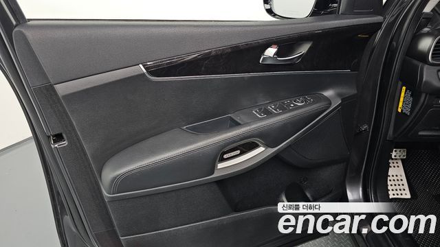 Kia Sorento 2015 — photo 14
