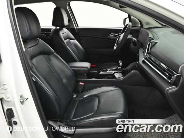 Kia Sportage 2022 — photo 10