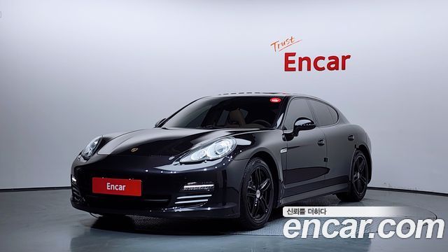 Porsche Panamera 2013 — photo 1