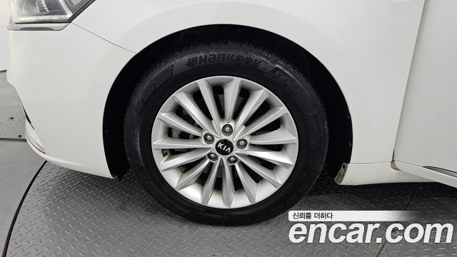 Kia K7 2017 — photo 5