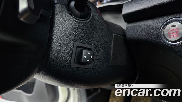 Kia K7 2017 — photo 18