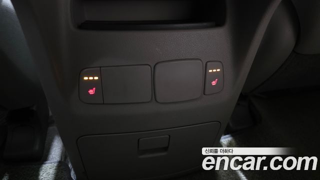 Kia Canival 2015 — photo 19