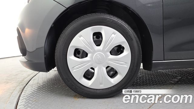 Chevrolet Korea Spark 2017 — photo 5